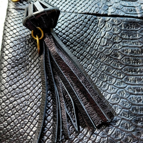 The Sak Black Leather Textured Crossbody Bag - Picture 2 of 12